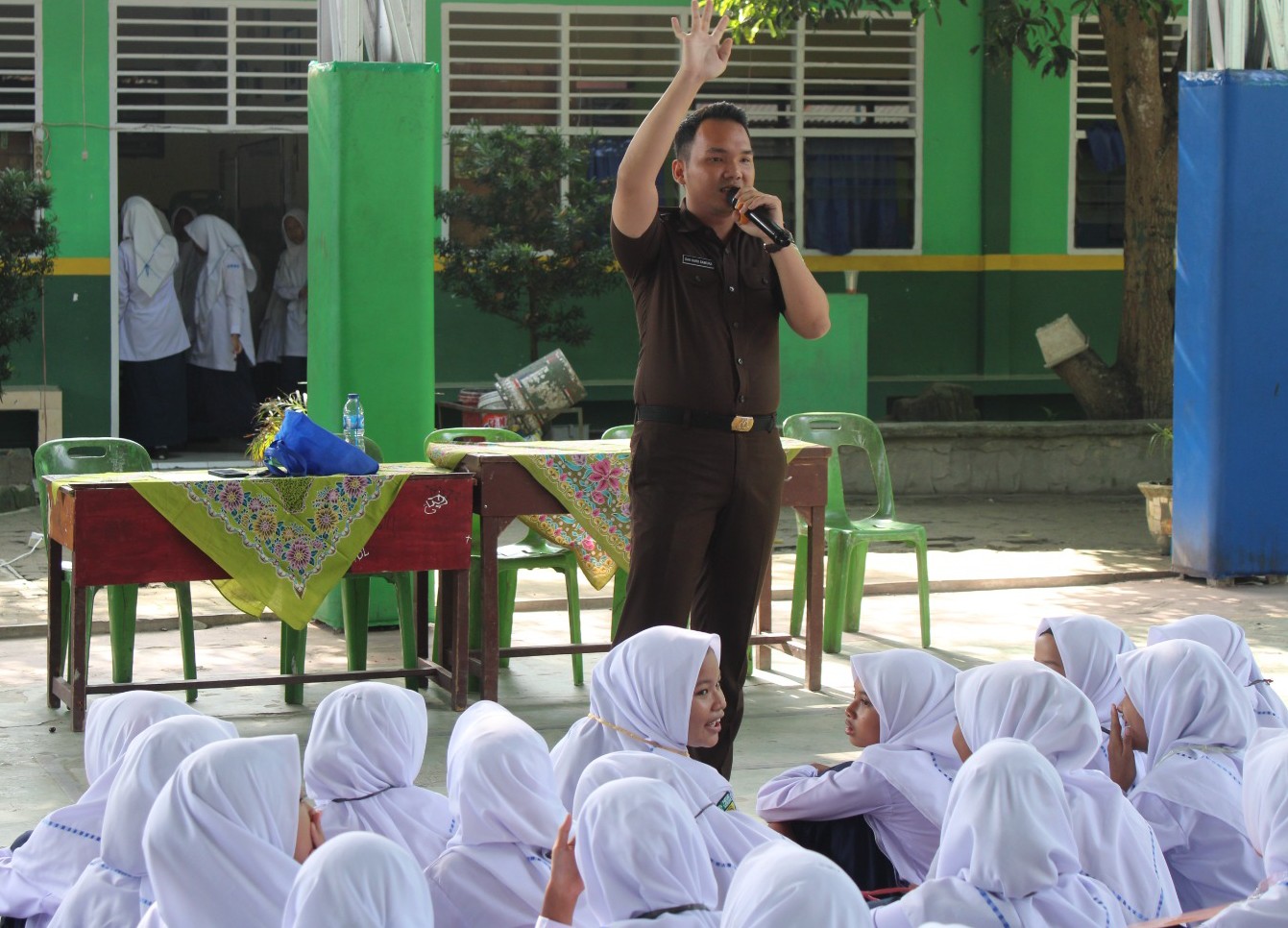 Cetak Generasi Taat Hukum, Kejari Deli Serdang Laksanakan Jaksa Masuk Sekolah di MTSN 2 Lubuk Pakam