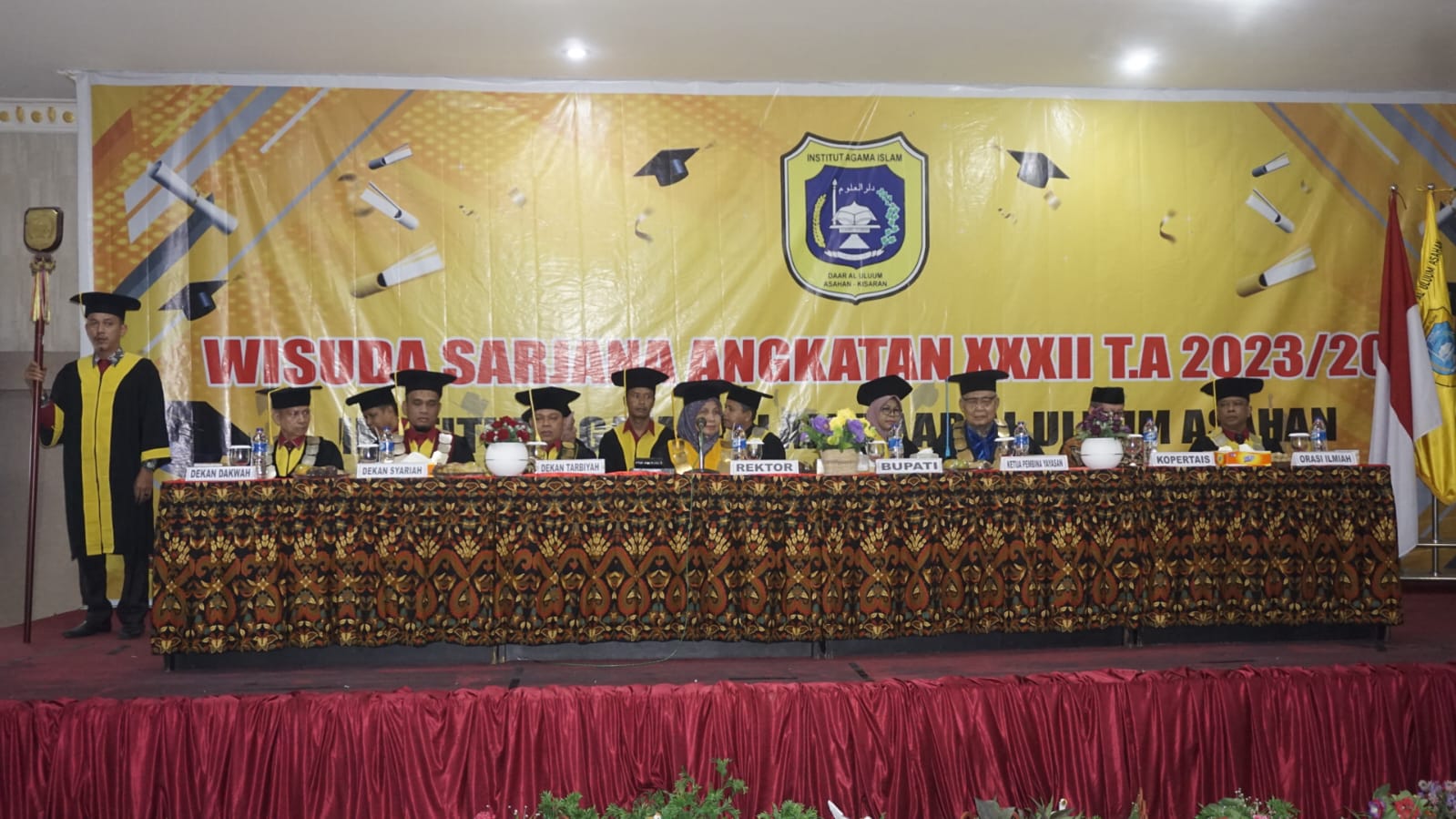 Wisuda Sarjana IAIDU Asahan Angkatan XXXII Tahun 2024