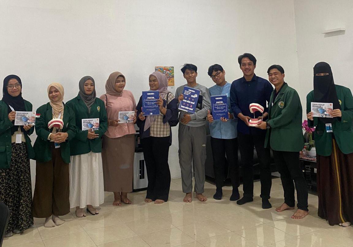 Tim PKM-PM KOGIMURE-Edu USU Gelar Konseling Gigi Gratis untuk Remaja di PIK-M Syahadah